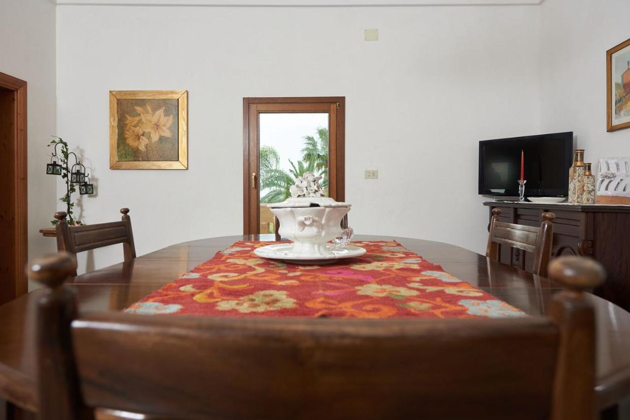 Villa Pompea Dimora Al Primo Piano - Apulia Home Casarano Exterior foto